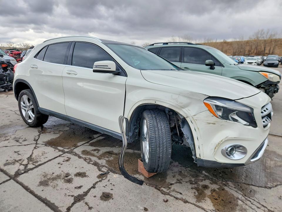 Продажа на аукционе авто 2018 Mercedes-benz Gla, vin: WDCTG4GB9JJ372434, номер лота: 79664235