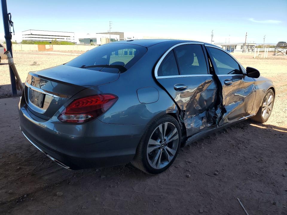Продажа на аукционе авто 2018 Mercedes-benz C, vin: 55SWF4JB7JU234718, номер лота: 47449336