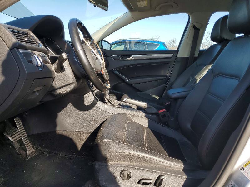 Продажа на аукционе авто 2018 Volkswagen Passat, vin: 1VWAA7A32JC027989, номер лота: 47758916