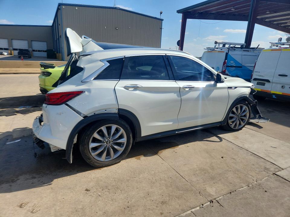47272506 :رقم المزاد ، 3PCAJ5M37LF113081 vin ، 2020 Infiniti Qx50 مزاد بيع