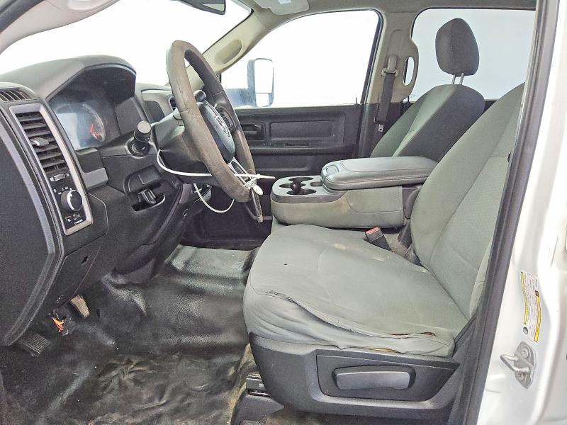 Продажа на аукционе авто 2018 Ram 2500, vin: 3C6UR4HLXJG325580, номер лота: 46405006