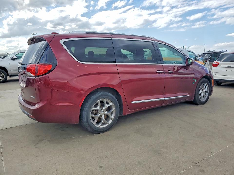 41842686 :رقم المزاد ، 2C4RC1GG0JR314486 vin ، 2018 Chrysler Pacifica مزاد بيع