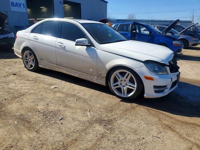 Продаж на аукціоні авто 2013 Mercedes-benz C, vin: WDDGF8AB5DR251115, номер лоту: 78374185