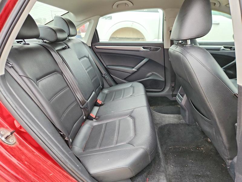 79828595 :رقم المزاد ، 1VWDT7A32HC033289 vin ، 2017 Volkswagen Passat مزاد بيع