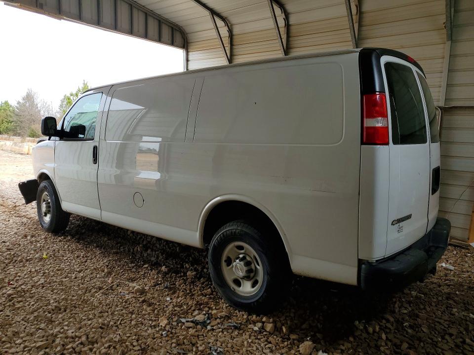 49002756 :رقم المزاد ، 1GCWGAFF5H1346431 vin ، 2017 Chev Express G2500 مزاد بيع