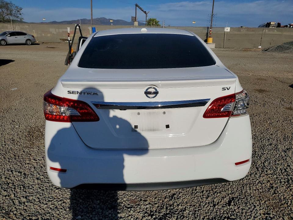 41945426 :رقم المزاد ، 3N1AB7AP8FY340694 vin ، 2015 Nissan Sentra مزاد بيع