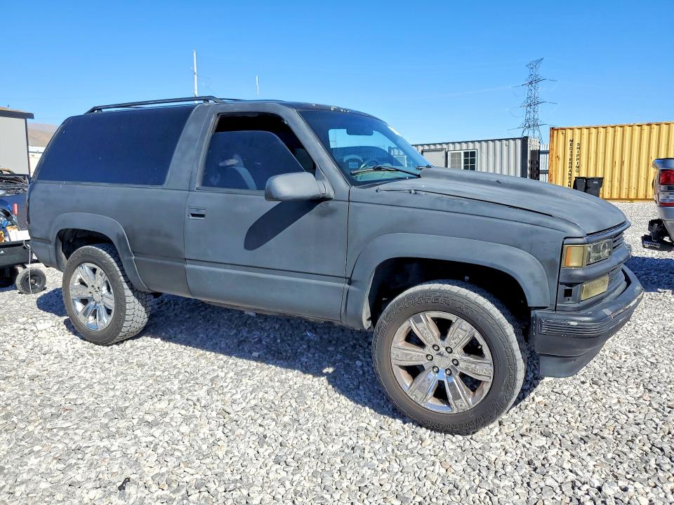46901226 :رقم المزاد ، 3GNEK18K8SG112403 vin ، 1995 Chevrolet Tahoe مزاد بيع