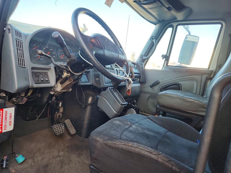 46937436 :رقم المزاد ، 1HTMPAFM03H586401 vin ، 2003 International 4000 مزاد بيع