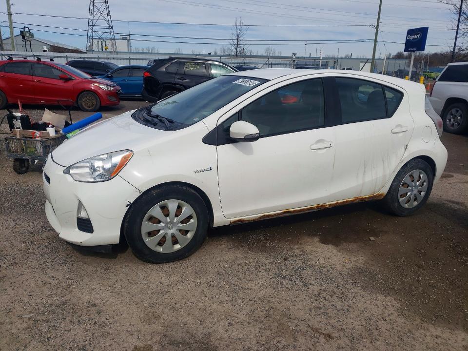 Продажа на аукционе авто 2012 Toyota Prius C, vin: JTDKDTB32C1502481, номер лота: 79936115