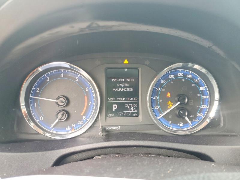 47699066 :رقم المزاد ، 2T1BURHE8JC103174 vin ، 2018 Toyota Corolla مزاد بيع