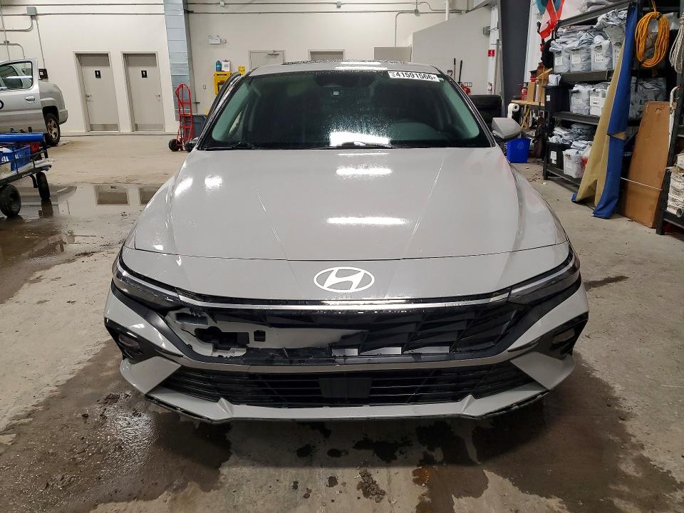 41591566 :رقم المزاد ، KMHLN4DJ3SU146697 vin ، 2025 Hyundai Elantra Hybrid مزاد بيع