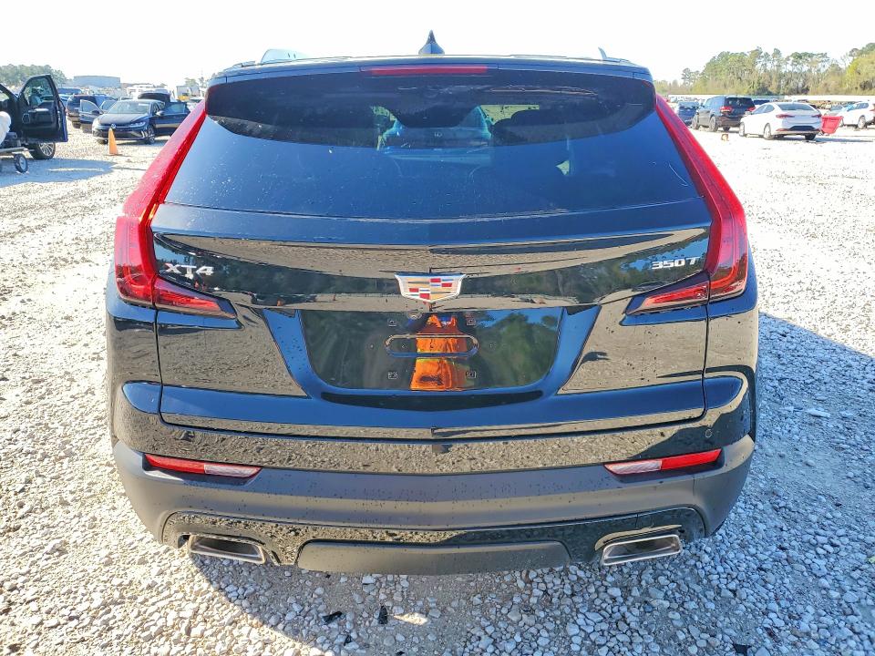 45695786 :رقم المزاد ، 1GYAZAR48PF105201 vin ، 2023 Cadillac Xt4 مزاد بيع