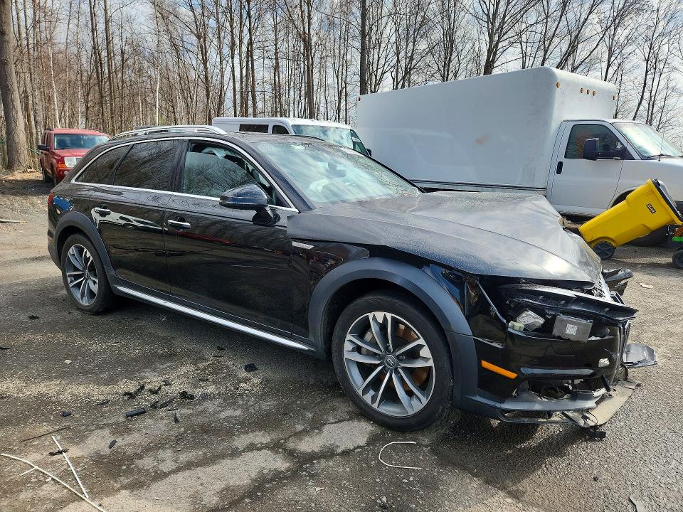 Продажа на аукционе авто 2017 Audi A4, vin: WA19NAF44HA164943, номер лота: 47405936