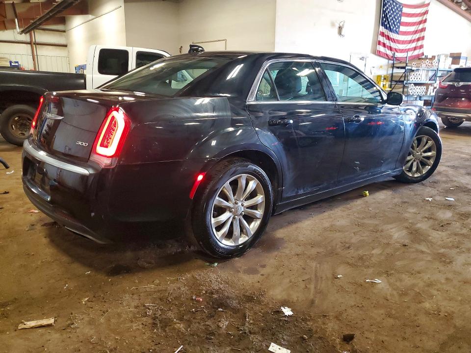 2017 Chrysler 300 მანქანა იყიდება აუქციონზე, vin: 2C3CCARG7HH571491, აუქციონის ნომერი: 47875096