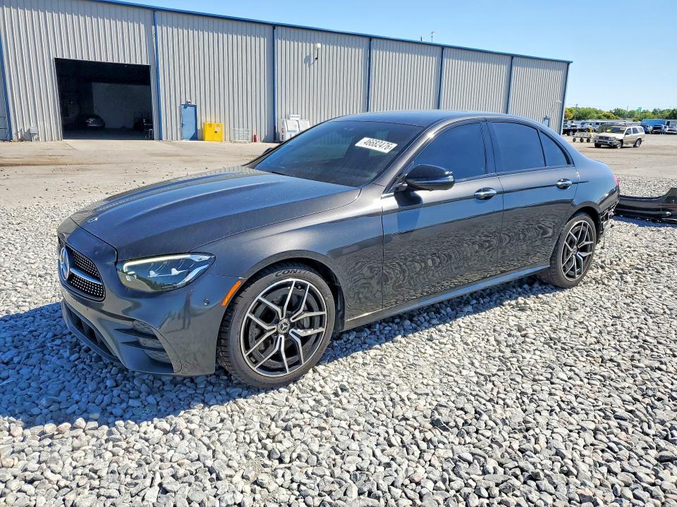 46682476 :رقم المزاد ، W1KZF8DB9NB064376 vin ، 2022 Mercedes-benz E مزاد بيع