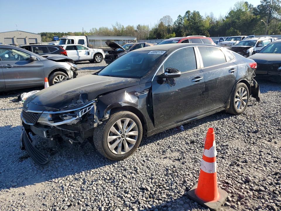 46860126 :رقم المزاد ، 5XXGT4L36JG253696 vin ، 2018 Kia Optima مزاد بيع