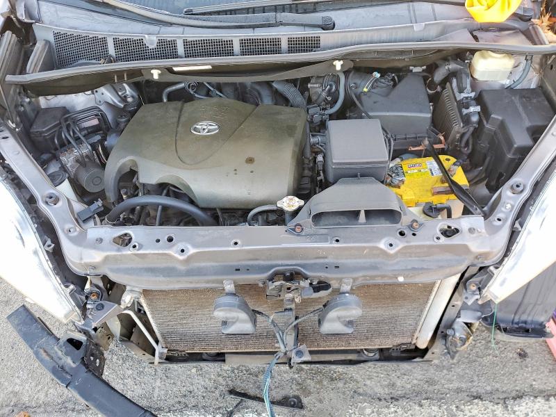 Продажа на аукционе авто 2017 Toyota Sienna, vin: 5TDKZ3DC1HS808029, номер лота: 41610356