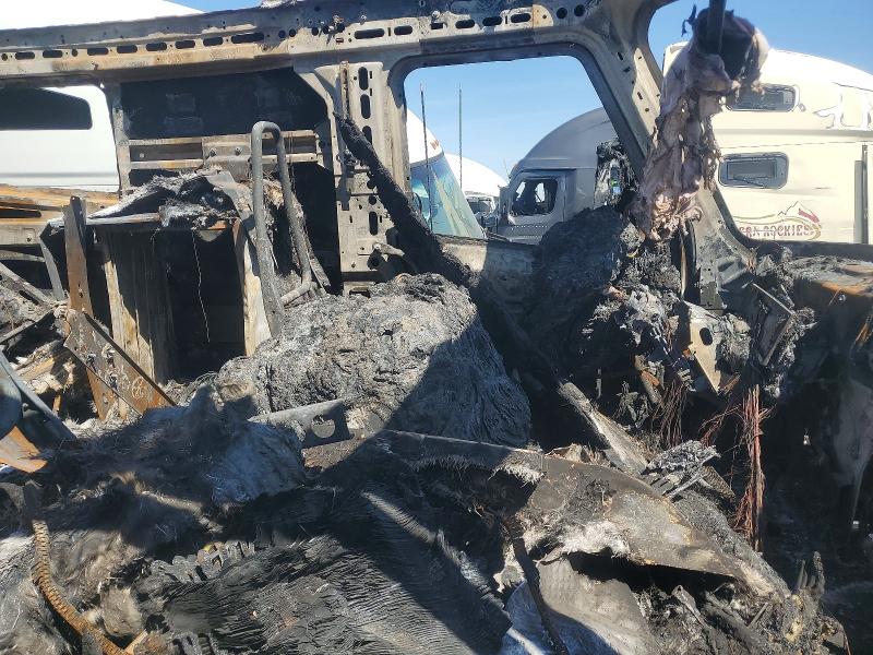 41879066 :رقم المزاد ، 4V4BC9EHXTN699281 vin ، 2026 Volvo Vnl مزاد بيع