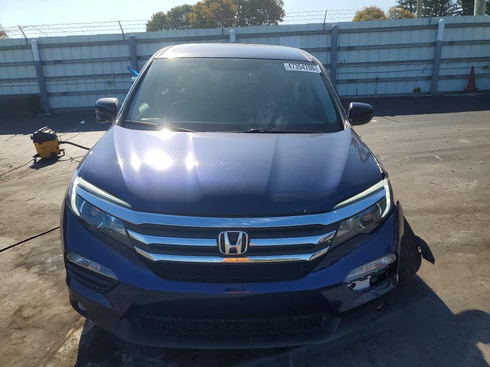 Продаж на аукціоні авто 2018 Honda Pilot, vin: 5FNYF6H38JB042972, номер лоту: 47354706