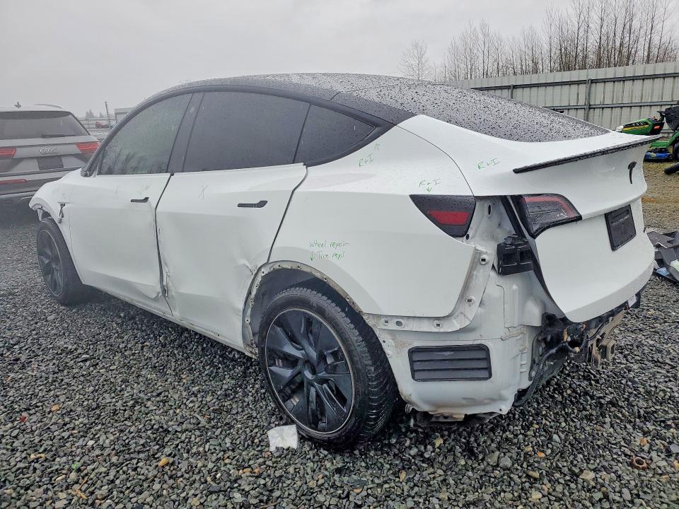 Продаж на аукціоні авто 2023 Tesla Model Y, vin: 7SAYGDEE4PF628247, номер лоту: 79971045