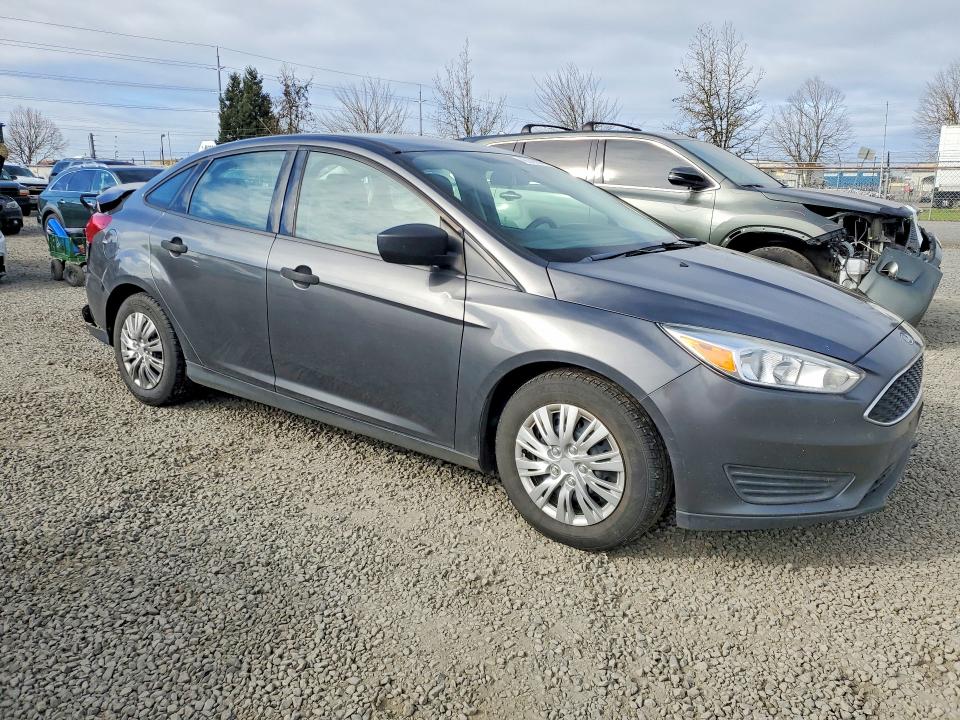 Продажа на аукционе авто 2018 Ford Focus, vin: 1FADP3E27JL323251, номер лота: 46240956