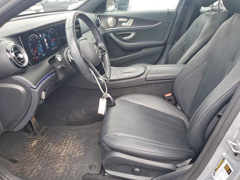 46066216 :رقم المزاد ، W1KZF8EB6MA967572 vin ، 2021 Mercedes-benz E مزاد بيع