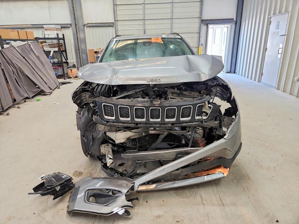 2021 Jeep Compass მანქანა იყიდება აუქციონზე, vin: 3C4NJDCB3MT520127, აუქციონის ნომერი: 50703706