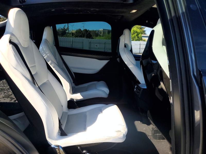 Продажа на аукционе авто 2017 Tesla Model X, vin: 5YJXCBE28HF040187, номер лота: 45655736