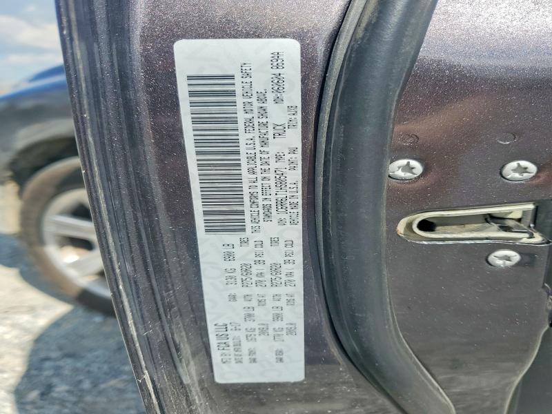 2017 Ram 1500 მანქანა იყიდება აუქციონზე, vin: 1C6RR6LT1HS805471, აუქციონის ნომერი: 79739365
