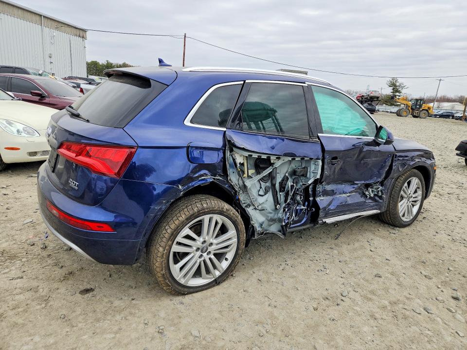 51008936 :رقم المزاد ، WA1BNAFY1J2033151 vin ، 2018 Audi Q5 مزاد بيع