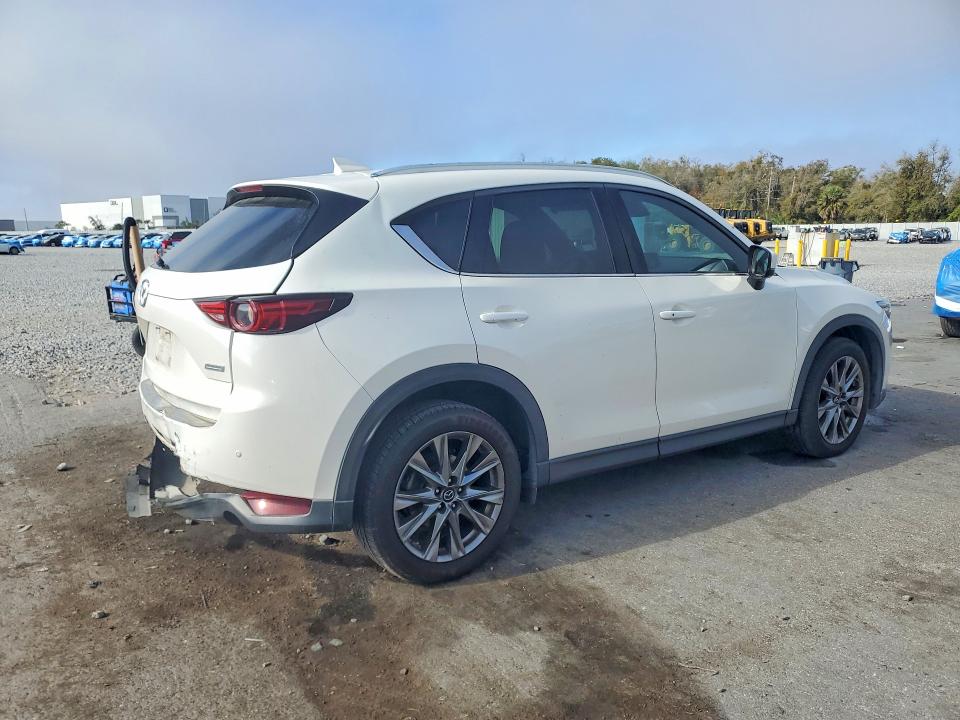 Продажа на аукционе авто 2019 Mazda Cx-5, vin: JM3KFBEY0K0635392, номер лота: 78769605