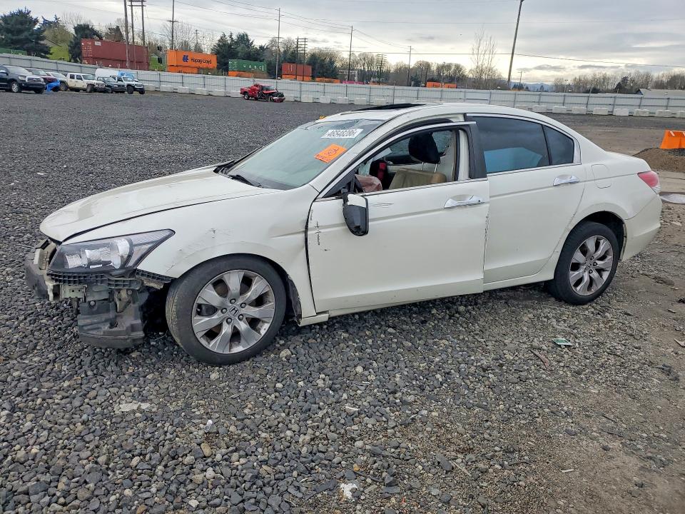 2010 Honda Accord მანქანა იყიდება აუქციონზე, vin: 1HGCP3F87AA017012, აუქციონის ნომერი: 46548286