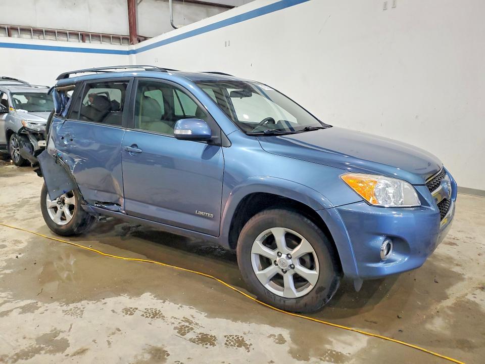 Продажа на аукционе авто 2012 Toyota Rav4, vin: 2T3YF4DVXCW115400, номер лота: 47939936