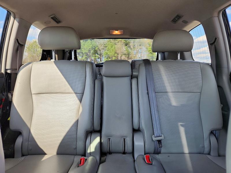 2013 Toyota Highlander მანქანა იყიდება აუქციონზე, vin: 5TDYK3EH8DS104963, აუქციონის ნომერი: 42055506