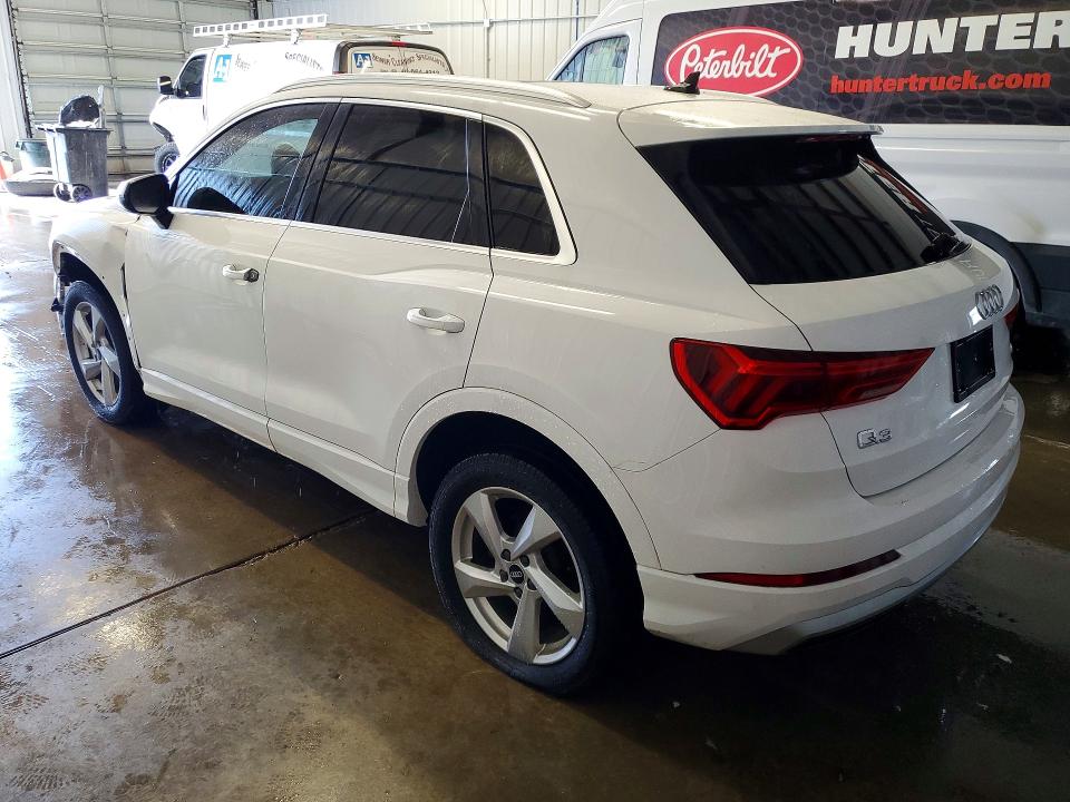2021 Audi Q3 მანქანა იყიდება აუქციონზე, vin: WA1AUCF36M1088865, აუქციონის ნომერი: 47691986