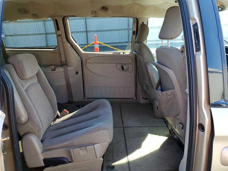 46768656 :رقم المزاد ، 2C4GP44R15R590331 vin ، 2005 Chrysler Town & Country مزاد بيع