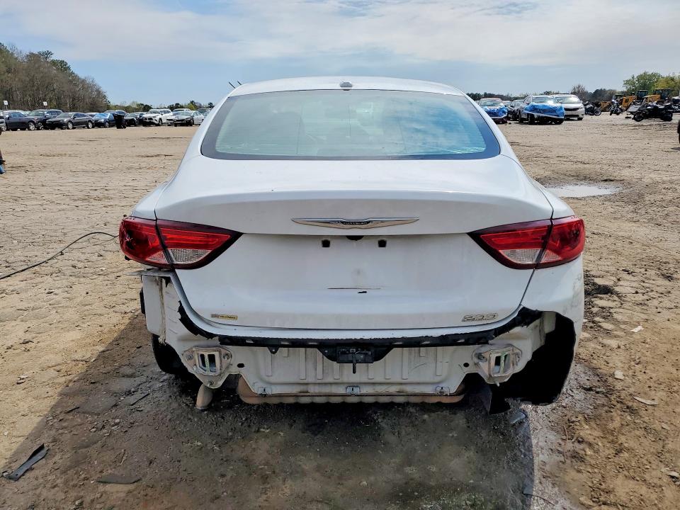 2015 Chrysler 200 მანქანა იყიდება აუქციონზე, vin: 1C3CCCAB8FN688089, აუქციონის ნომერი: 46016186