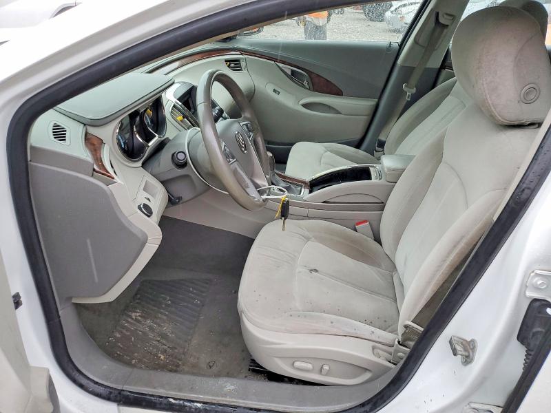 41591666 :رقم المزاد ، 1G4GB5EG9AF286453 vin ، 2010 Buick Lacrosse مزاد بيع