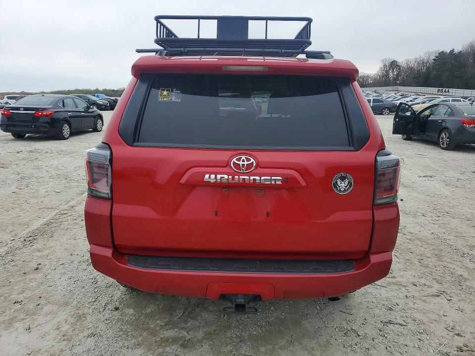2021 Toyota 4runner მანქანა იყიდება აუქციონზე, vin: JTEFU5JR9M5242962, აუქციონის ნომერი: 46690236