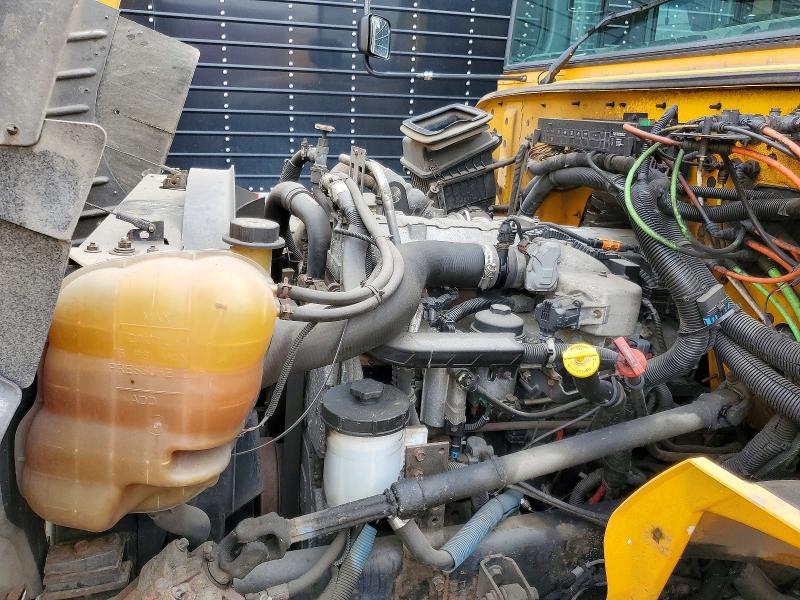 47016436 :رقم المزاد ، 4DRBUAAN6EB787881 vin ، 2014 Ic Corporation Ce Series School مزاد بيع
