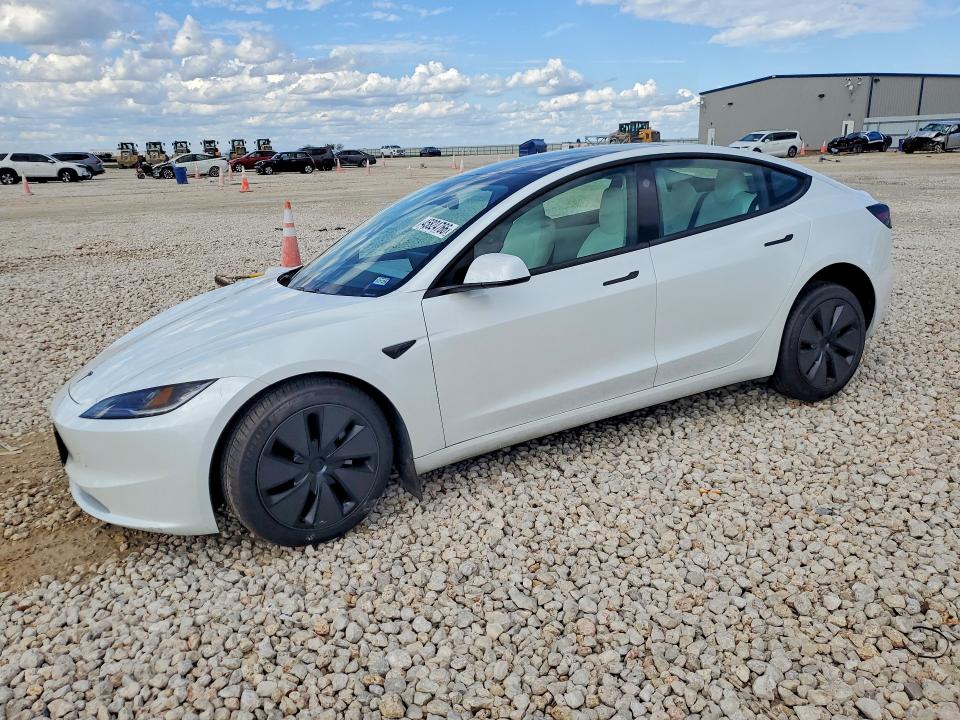 Auction sale of the 2026 Tesla Model 3, vin: 5YJ3E1EA3TF136389, lot number: 45824766