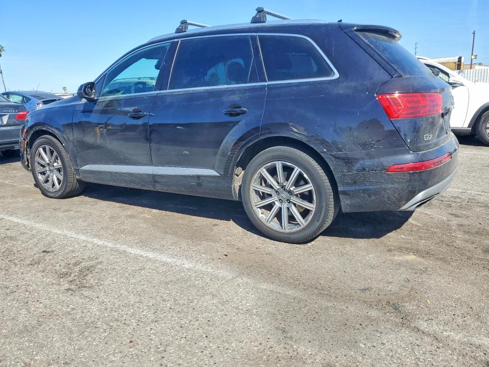 Продажа на аукционе авто 2019 Audi Q7, vin: WA1LAAF71KD047189, номер лота: 79316515