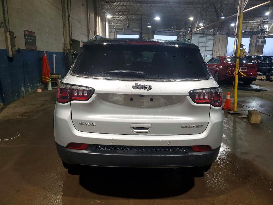 42062186 :رقم المزاد ، 3C4NJDCN4RT126346 vin ، 2024 Jeep Compass مزاد بيع