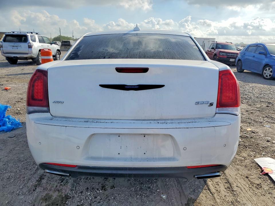 2015 Chrysler 300 მანქანა იყიდება აუქციონზე, vin: 2C3CCAGG6FH787090, აუქციონის ნომერი: 47977106