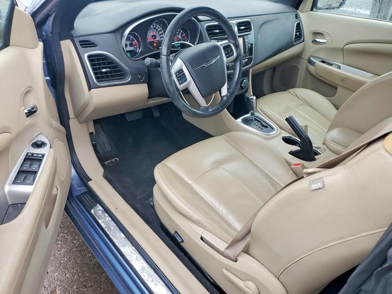 47023886 :رقم المزاد ، 1C3BC7EG6BN611644 vin ، 2011 Chrysler 200 مزاد بيع