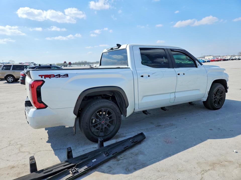 Продажа на аукционе авто 2025 Toyota Tundra, vin: 5TFWA5DB3SX288073, номер лота: 46936336