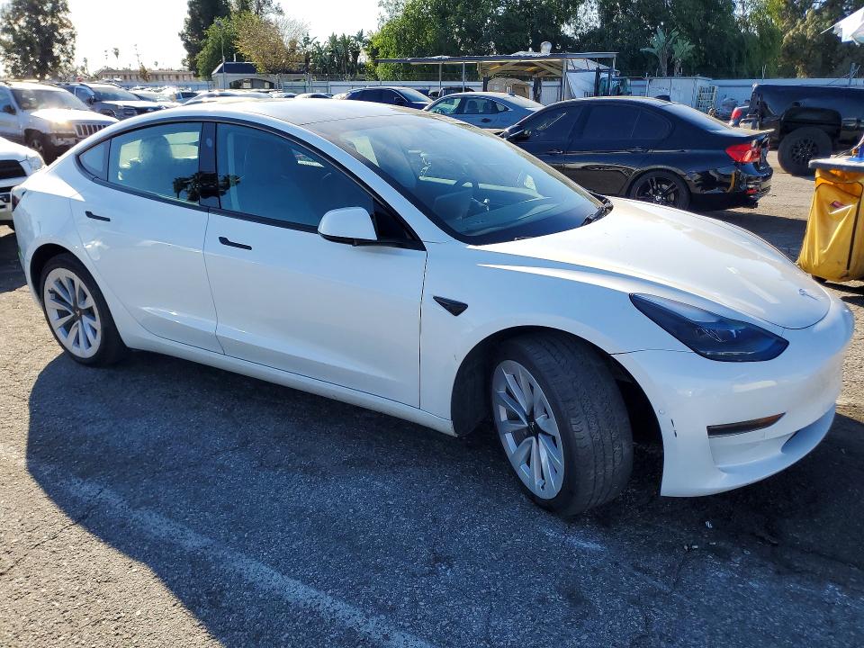 Продажа на аукционе авто 2022 Tesla Model 3, vin: 5YJ3E1EA3NF358689, номер лота: 79926975