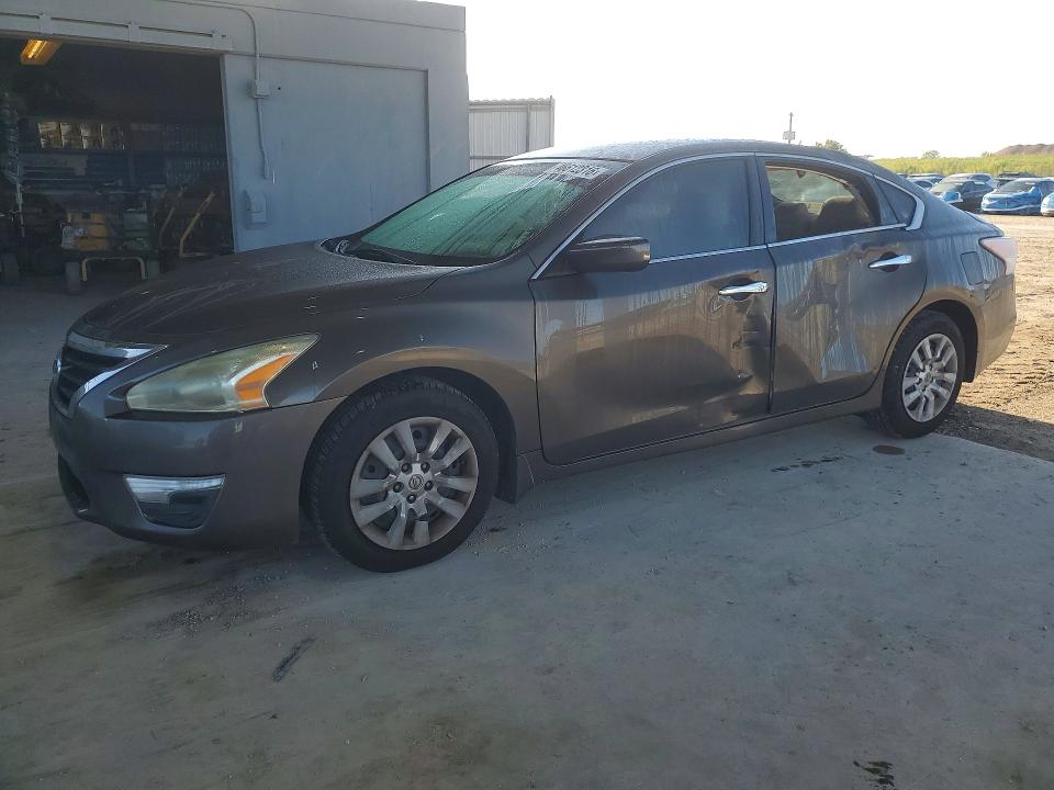 Продаж на аукціоні авто 2015 Nissan Altima, vin: 1N4AL3APXFC134634, номер лоту: 46612316