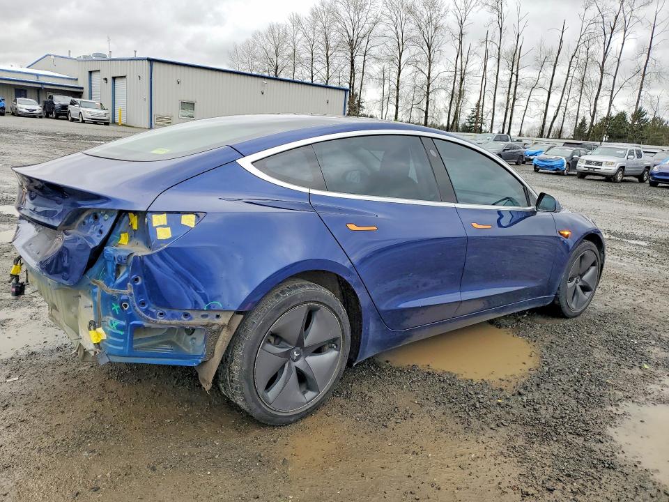 Продажа на аукционе авто 2018 Tesla Model 3, vin: 5YJ3E1EA6JF019614, номер лота: 45862596