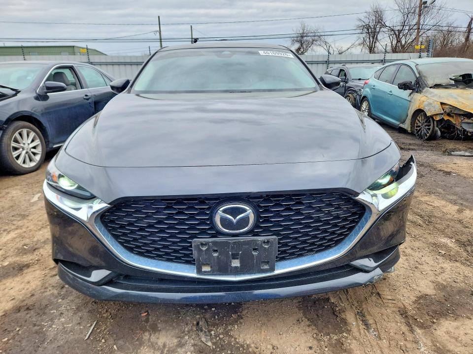 46169926 :رقم المزاد ، JM1BPBAM1K1132702 vin ، 2019 Mazda 3 مزاد بيع